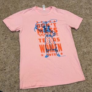 Lilco studio Don’t Mess with Texas Women T-Shirt XS